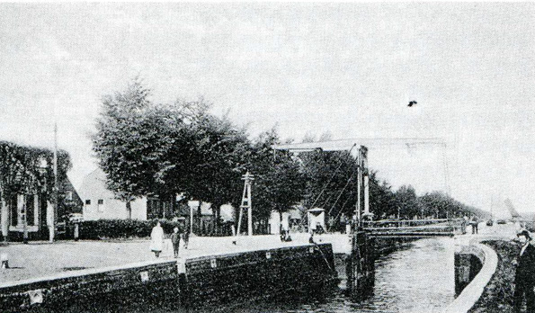De Schutkolk van Sluis Vijftien, omstreeks 1910.