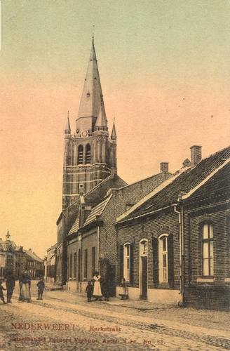 Kerkstraat en kerktoren